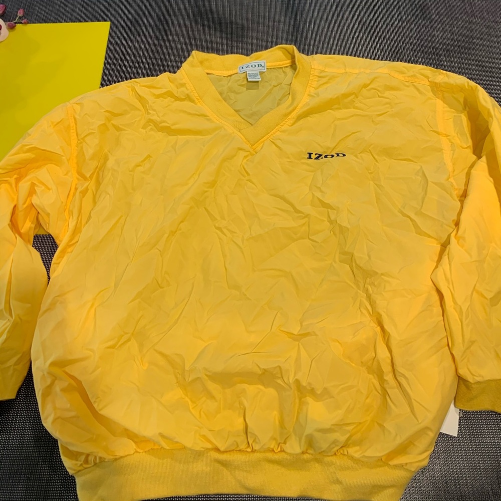 Izod men’s xl windbreaker packaged